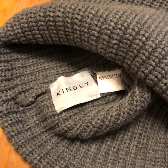 Kindly the Label knit beanie - Picture 2 of 3